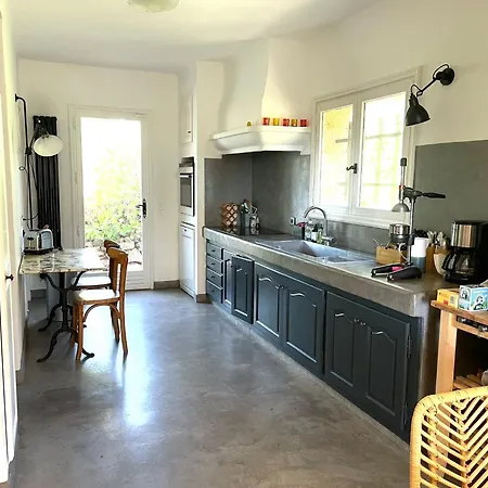 Villa La Tramontane, Propriete Avec Piscine, Proche *