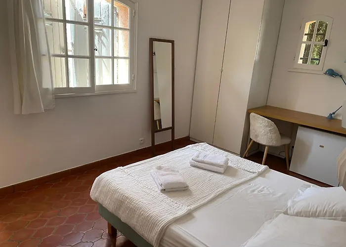 Villa La Tramontane, Propriete Avec Piscine, Proche *