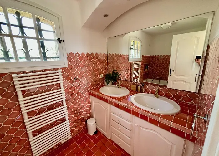 La Tramontane, Propriete Avec Piscine, Proche 빌라 *